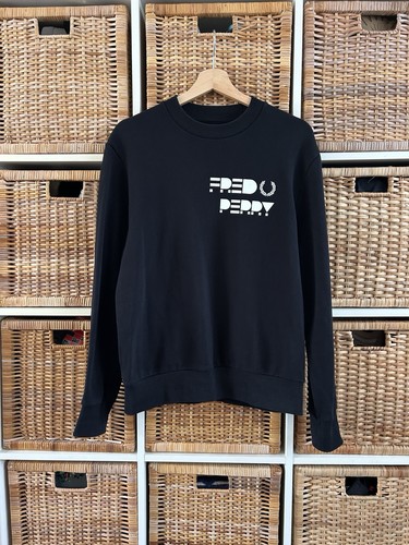 Fred perry raised print - fred,