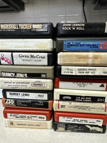 Lot eight track tapes - lot,