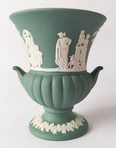 Wedgwood jasperware teal - wedgwood, green