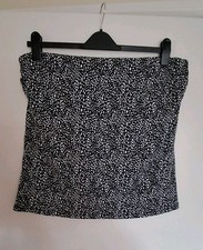 Black And White Strapless Jersey Summer Top With Inside Bra Shelf