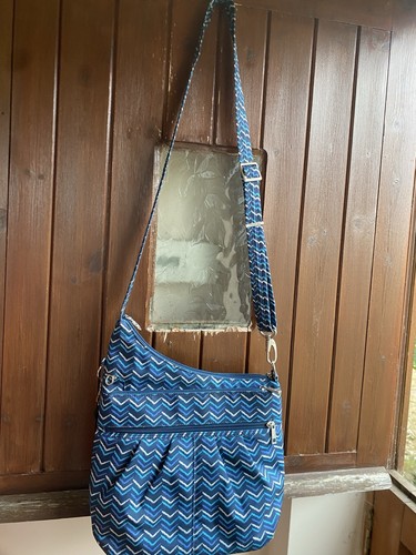 Travelon anti theft crossbody - travelon, anti-theft