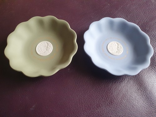 Vintage wedgewood blue and - vintage,