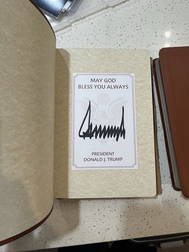 Donald trump signed - j.,