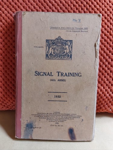 Signal training - (, )