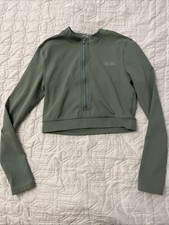 Girls Green Long Sleeved Crop Top Age 9-10 Years
