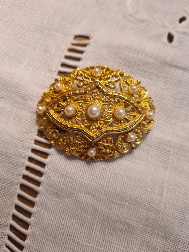 Vintage gold tone filigree - vintage,
