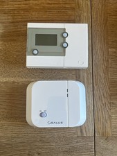 Salus RT500RF Wireless Programmable Room Thermostat and Reciever