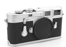 Leica M3 Single Stroke 35mm Rangefinder Camera - Chrome