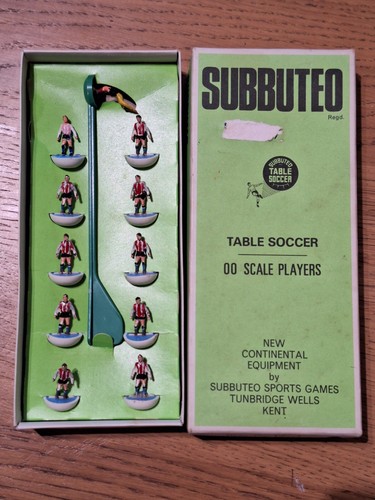 Vintage subbuteo boxed team - subbuteo,