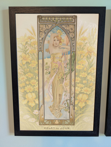 Mucha times day - of,