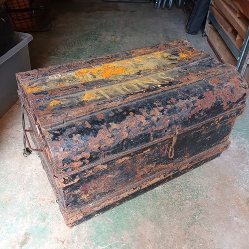 Vintage metal steamer - metal, trunk