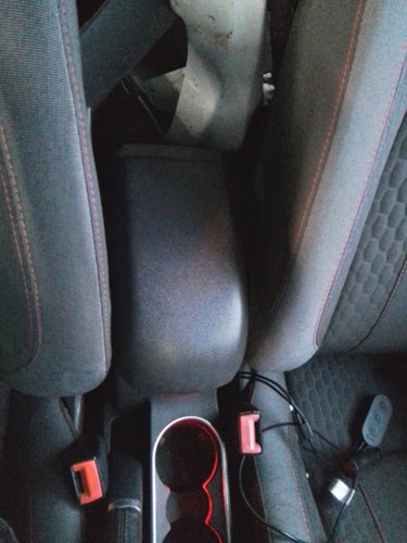Centre armrest lid ford fiesta - lid,