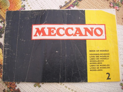 Meccano outfit build play - no,