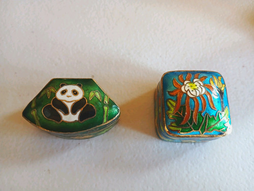 Small hinged enamel metal - small,