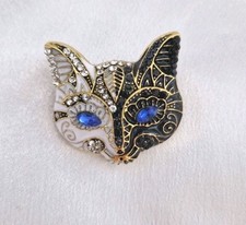 Statement Cat Mask Brooch