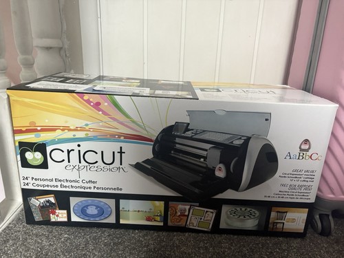 Cricut expression personal - 24",