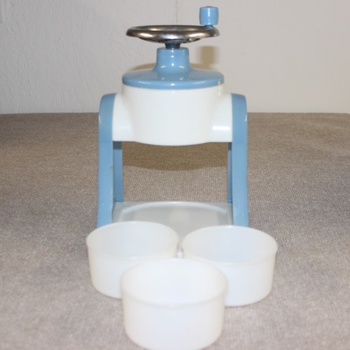 The pampered chef blue - the,