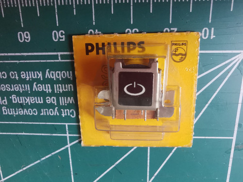 Stereo tape head for cassette