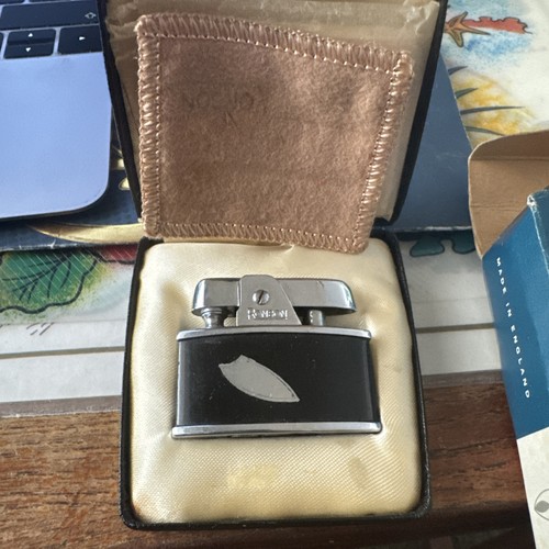 Vintage ronson milady case - vintage,