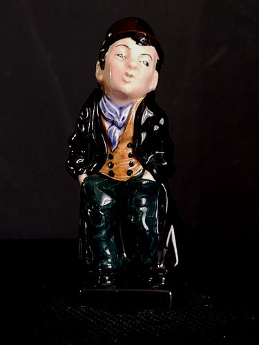 Royal doulton figurine - royal,