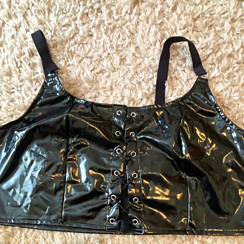 Wet look lace front basque
