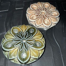 Pair wade heavy lily pad - of,