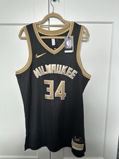 Nike Giannis Antetokounmpo