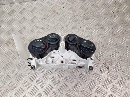Ford heater control panel - ka,