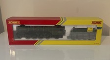 HORNBY R3171 2-8-2 LNER P2