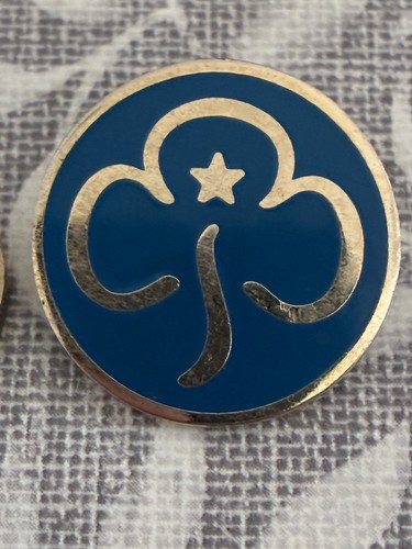 Vintage girlguiding trefoil - girlguiding,
