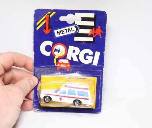Corgi juniors mercedes - corgi,