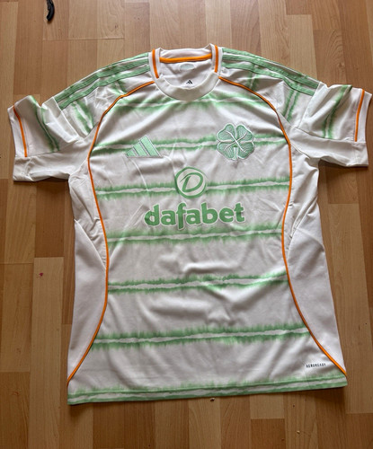 Celtic third large only - celtic, 25/25