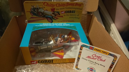 Corgi model club 266 chitty - 266,