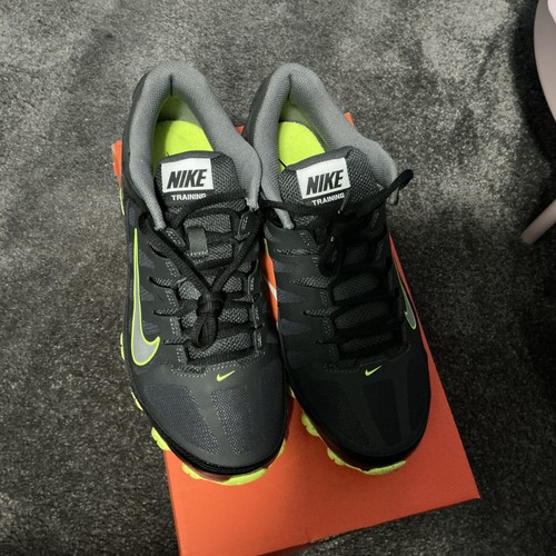Nike reax mesh black volt - tr,