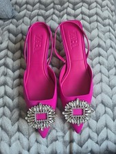 Zara Hot Pink Satin Size / 39