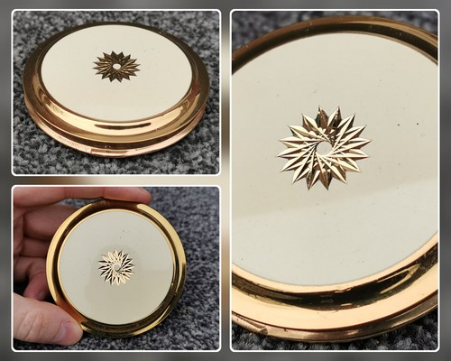 Vintage powder compact - powder,