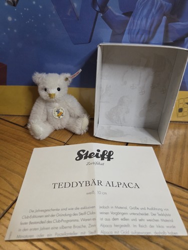 Steiff 2008 club gift - 2008, bear