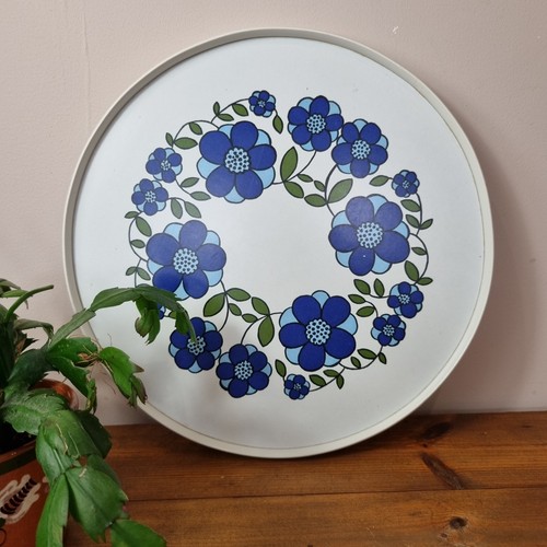 Retro large round serving - retro,