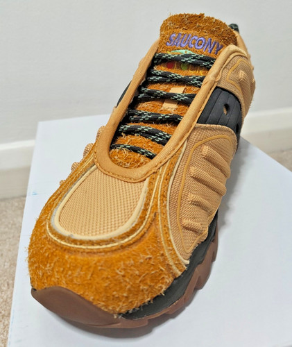 Single right shoe only - right, only]