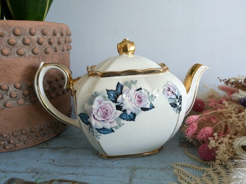 Sadler cube tea pot - cube, rose