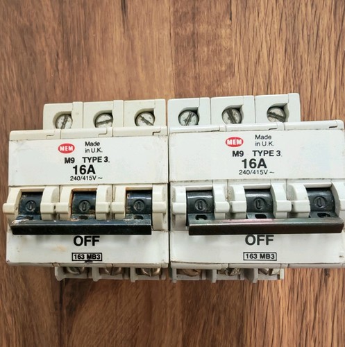 Mem 16a amp type m9 - 3,