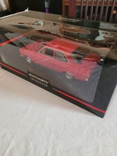 Minichamps 1/18 Ford Escort