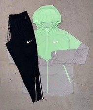 Nike Vapour Green Jacket And Phenom Joggers Set Brand New RRP £185