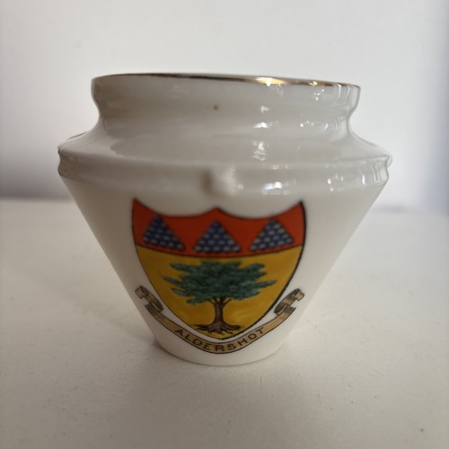 Goss crested china - w,