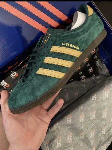 Size exclusive adidas - size?,