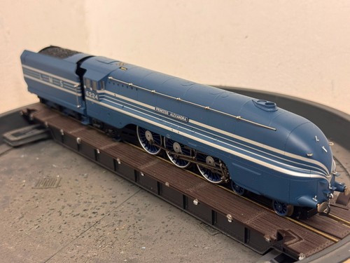 Hornby r2371m lms cornation - r2371m,