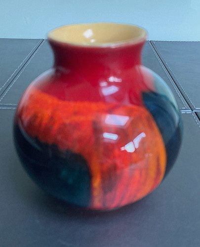 Poole pottery volcano - vase,