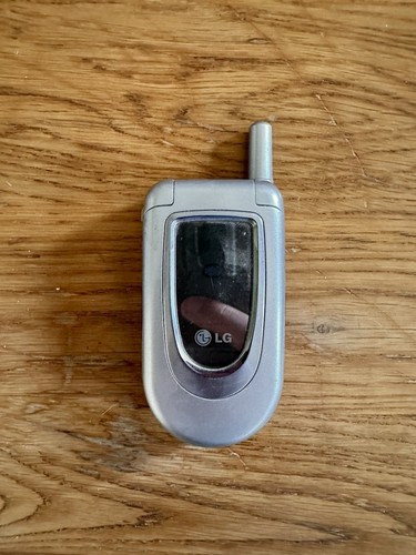 Vintage u8120 silver flip - vintage,
