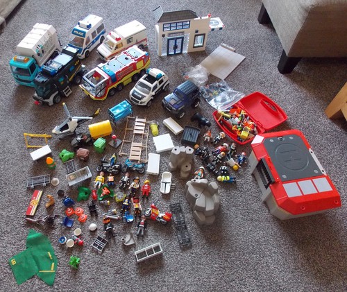 Large playmobil bundle massive - large,