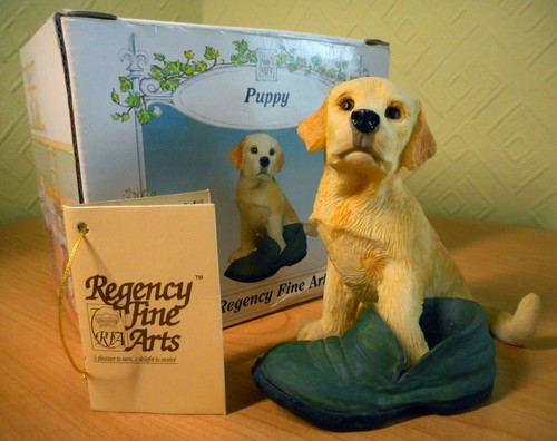 Labrador puppy figurine - labrador,